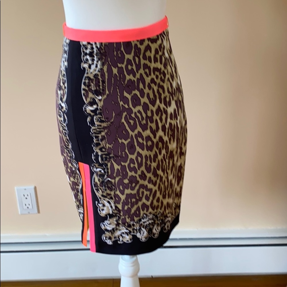 Elie Tahari silk skirt